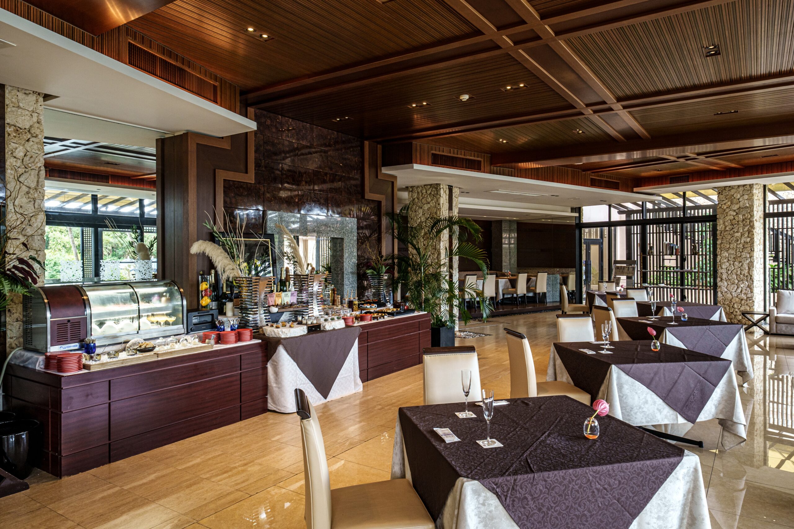 シギラベイサイドスイート アラマンダのクラブラウンジ