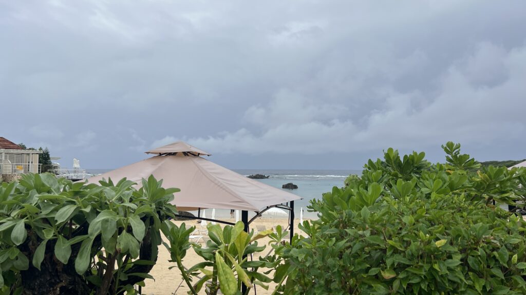 冬の宮古島のビーチ