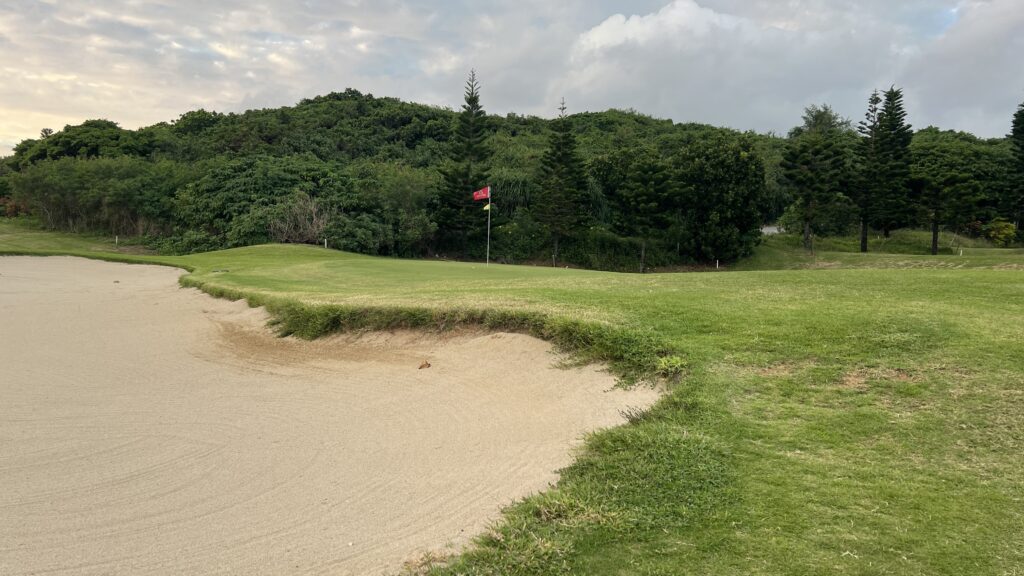 シギラベイカントリークラブ_16番ホール（Par4） 打ち上げ