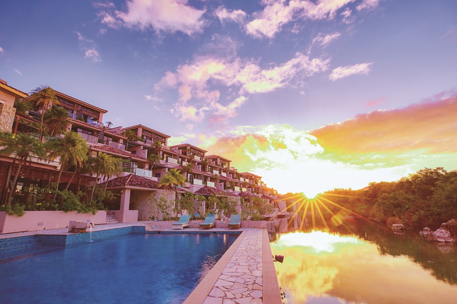 シギラベイサイドスイート アラマンダ