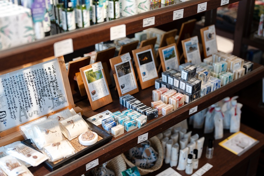 シギラセブンマイルズリゾートの売店・ショップを紹介｜お土産や日用品